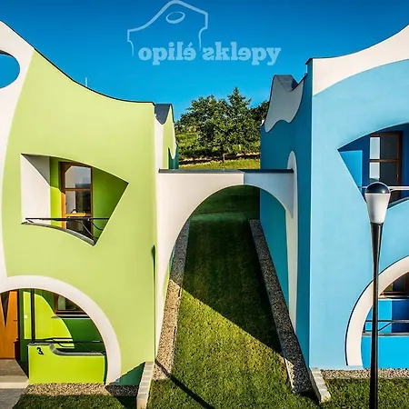 Opile Sklepy