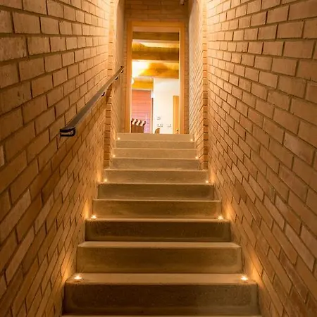 Opile Sklepy Velké Pavlovice