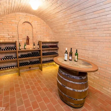 Opile Sklepy Velké Pavlovice